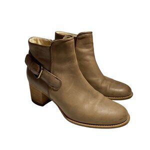 Aquatalia Made In Italy Mushroom Leather Stack Heeled Bootie 7.5